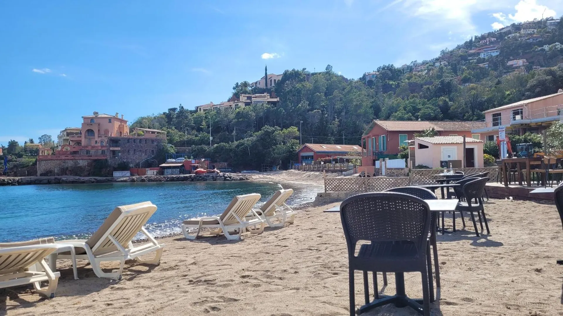 Seaview House, Close Cannes, Pool, Garden. Garage Theoule-sur-Mer Holiday home