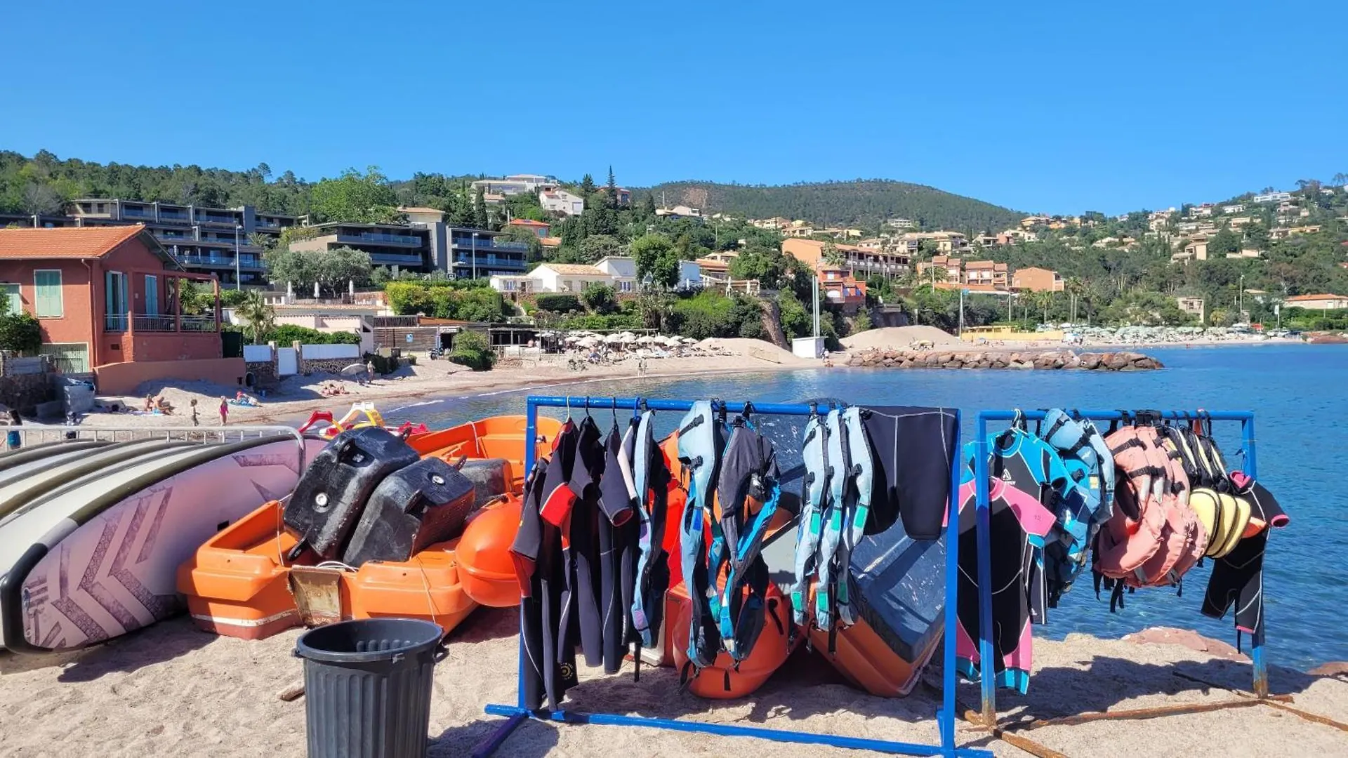 Seaview House, Close Cannes, Pool, Garden. Garage Theoule-sur-Mer 0*,  France
