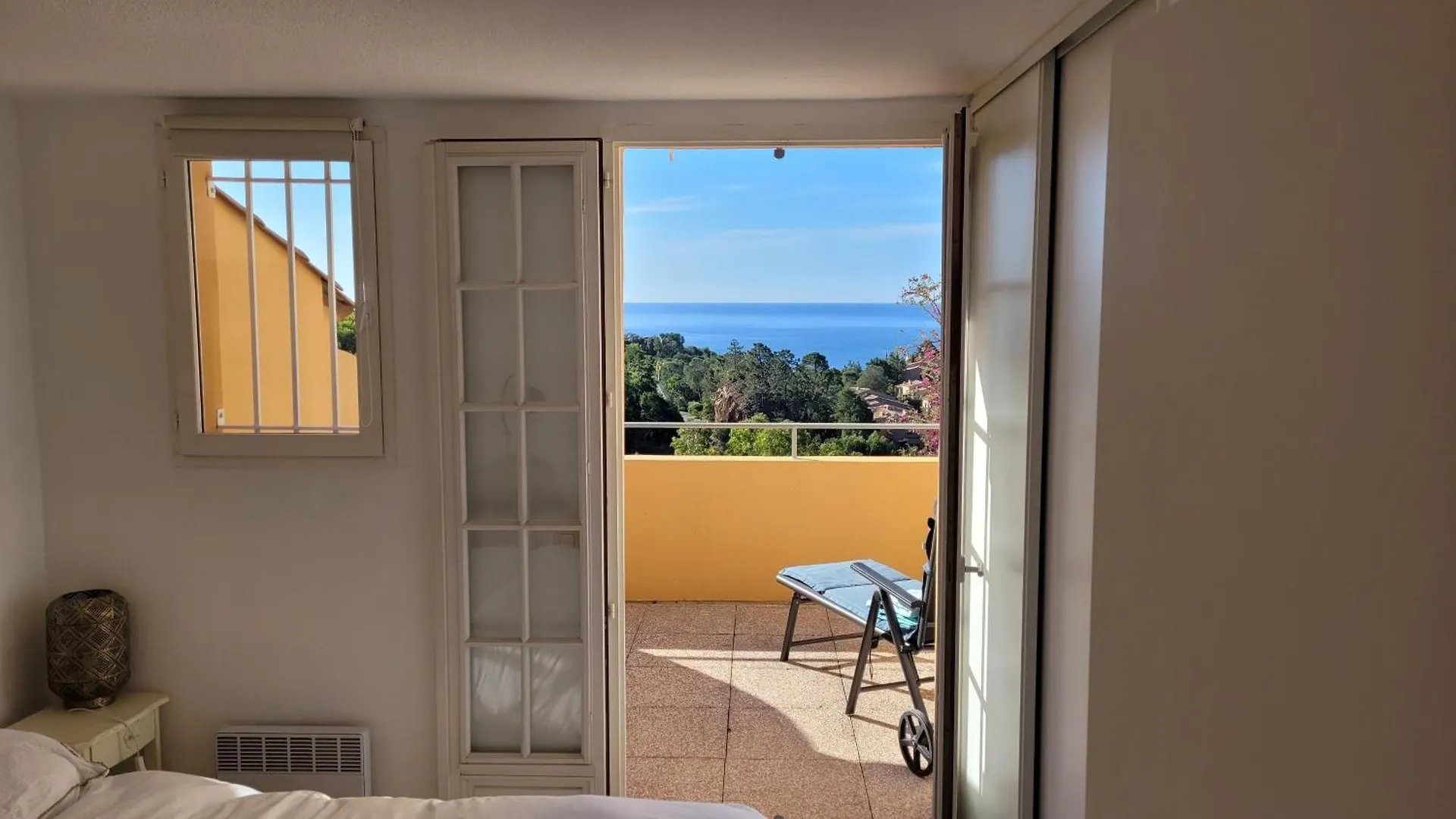 Seaview House, Close Cannes, Pool, Garden. Garage Theoule-sur-Mer